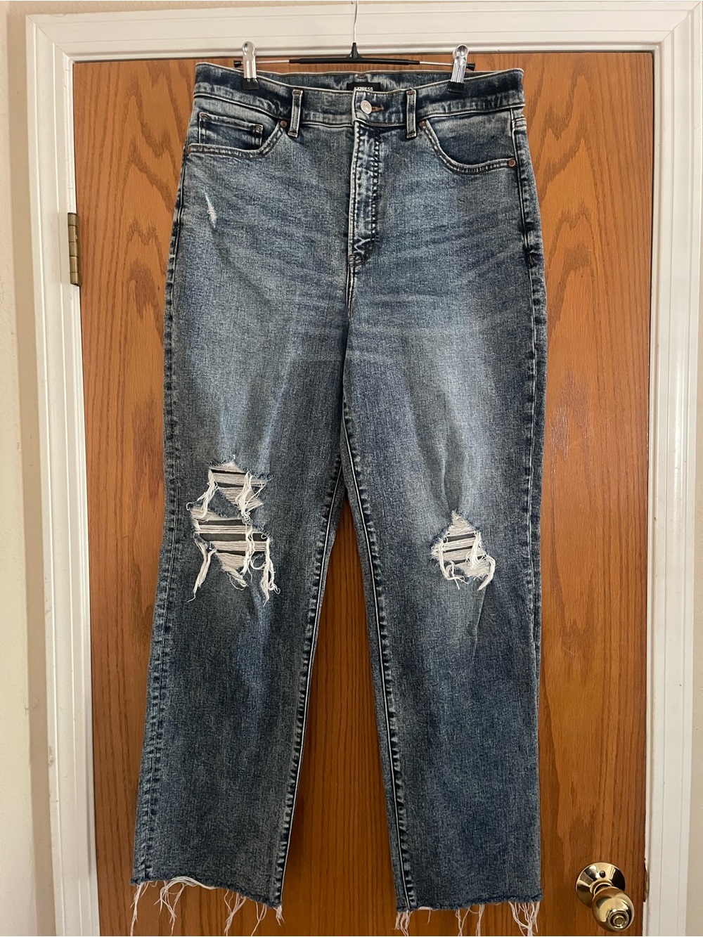 Express Women's Distressed Straight-Leg Jeans in Faded Blue